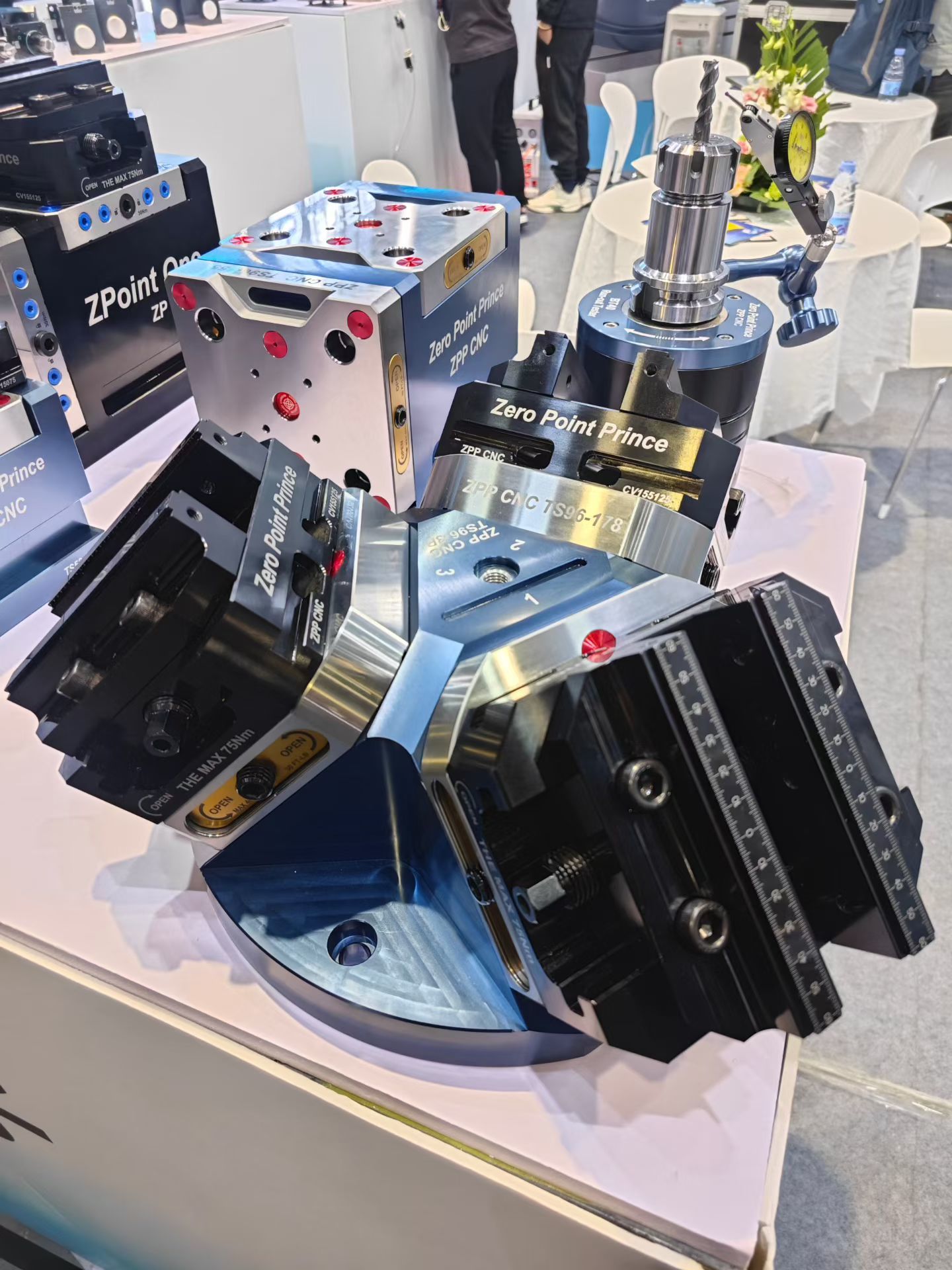 Latest company case about Custom Workholding Fixture Project for 5-Axis CNC Machining of Mechanical Parts